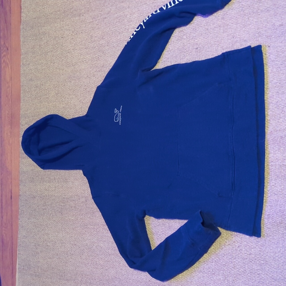 Youth Vineyard Vines whale hooded sweatshirt   size youth large